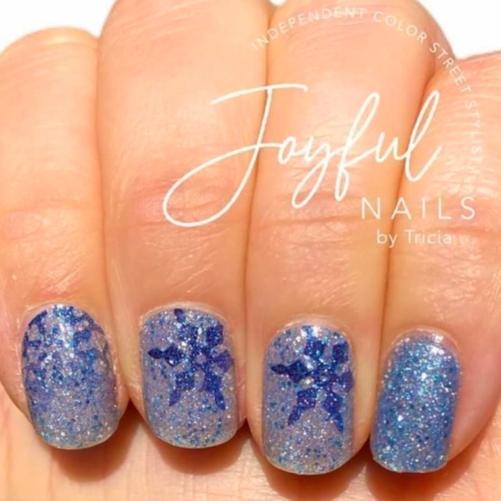 🎉3/$25 Retired Ice Ice Maybe an icy blue snowflake glitter dry nail polish strip